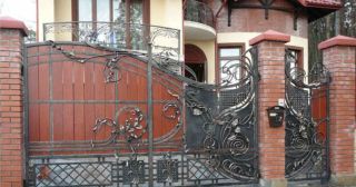 Купить услугу дизайн ворот Пугачёв, цена от 2221 руб.